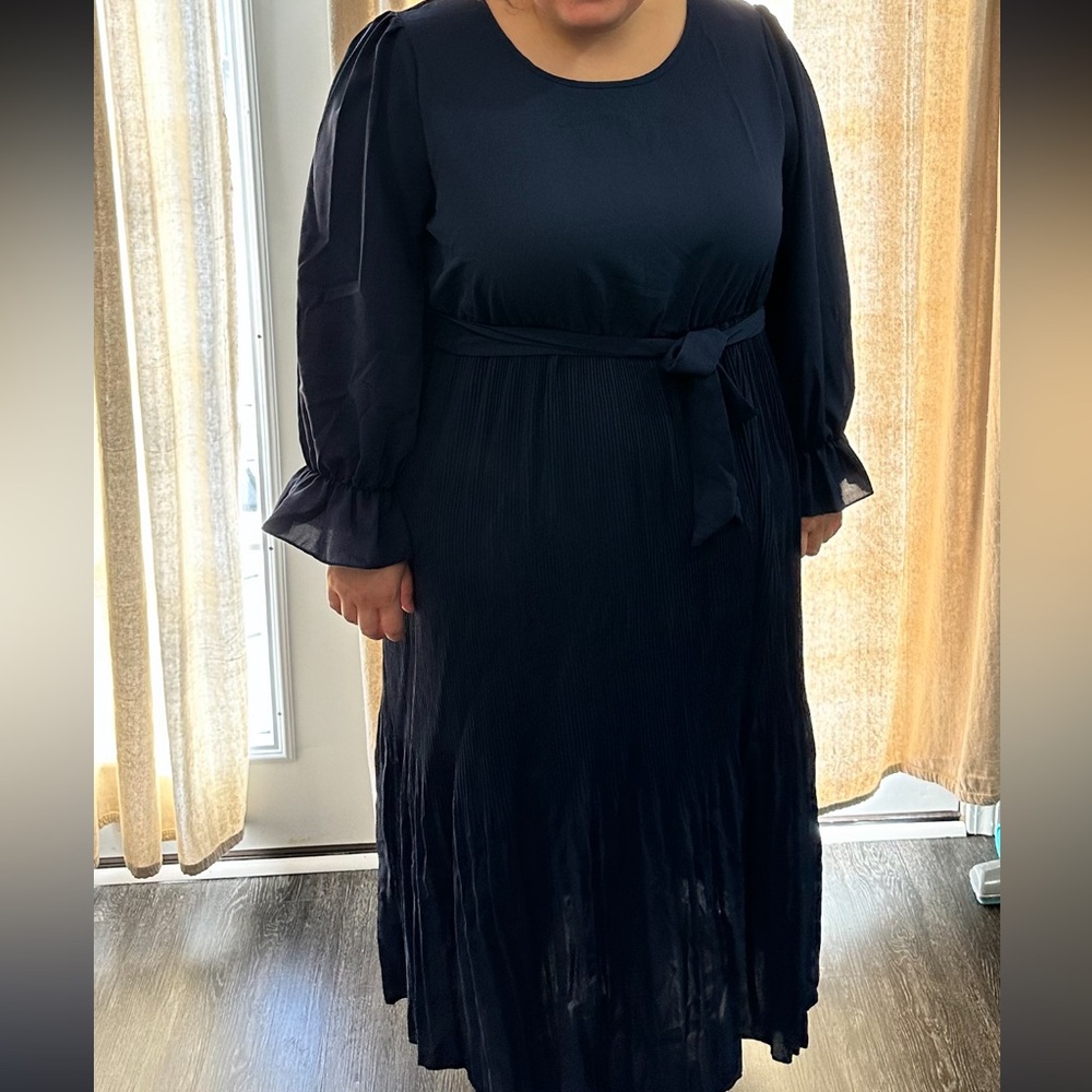 Navy dress